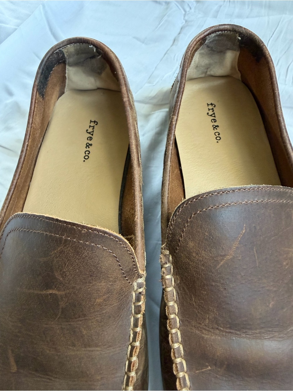 Frye Men’s Chestnut brown Leather driving  Moccasin Loafers 9 - Picture 7 of 11